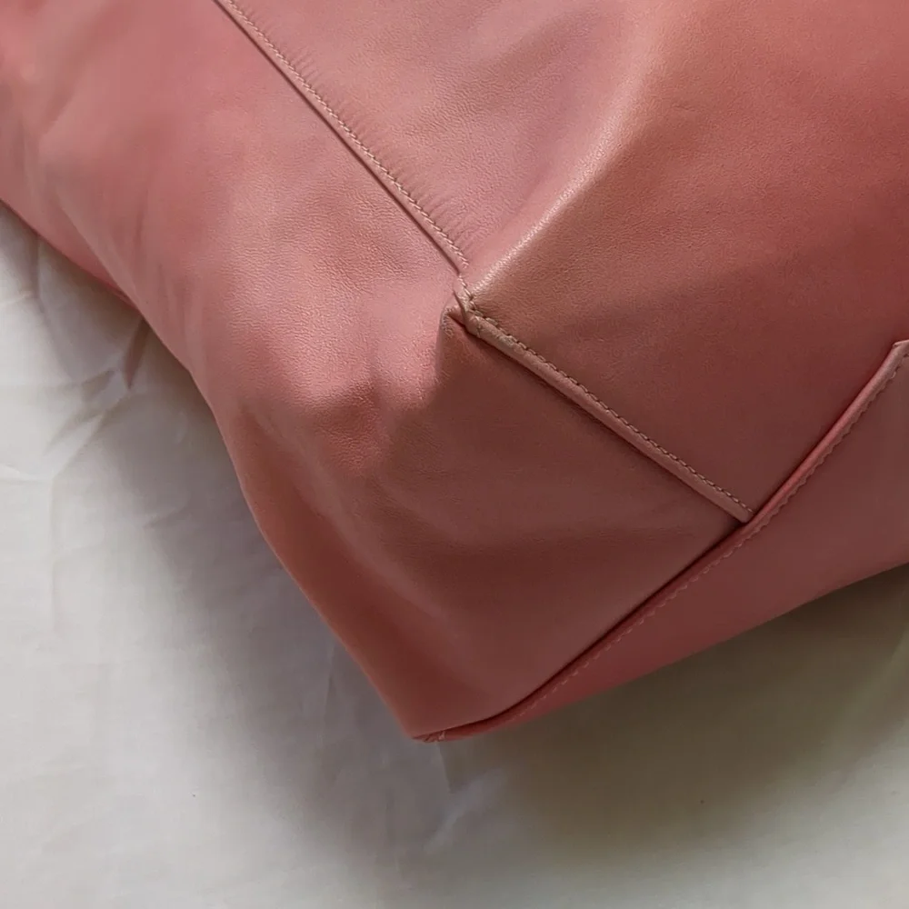 Celine Vertical Cabas Pink Lambskin - EUC